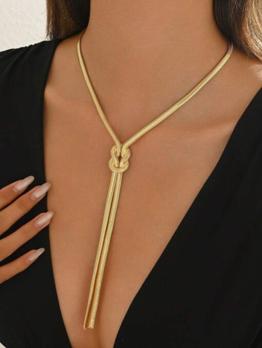 Χρυσό Κολιέ Τύπου Lariat με Αλυσίδα Φίδι (Snake Chain) και Διακοσμητικό Κόμπο