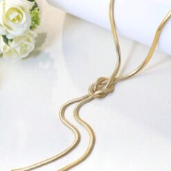 Χρυσό Κολιέ Τύπου Lariat με Αλυσίδα Φίδι (Snake Chain) και Διακοσμητικό Κόμπο