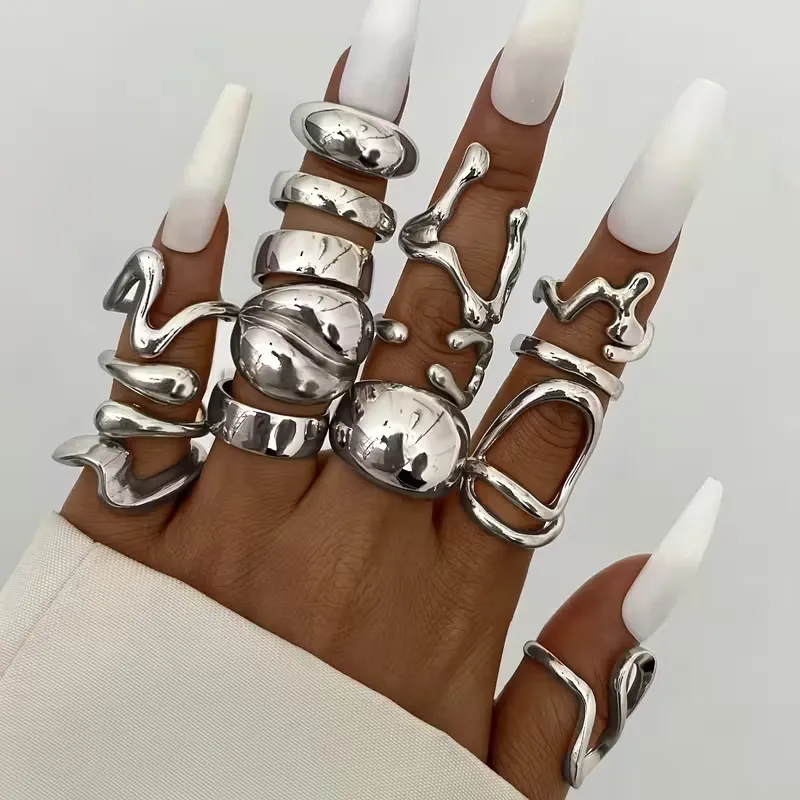 Σετ Δαχτυλίδια Statement (15τμχ) – Liquid Metal & Αφηρημένη Αισθητική, Ασημί