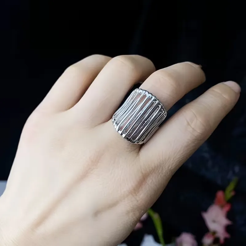 Εντυπωσιακά Ρυθμιζόμενα Δαχτυλίδια Cage σε Χρυσό και Ασημί (Σετ 2 Τεμαχίων)