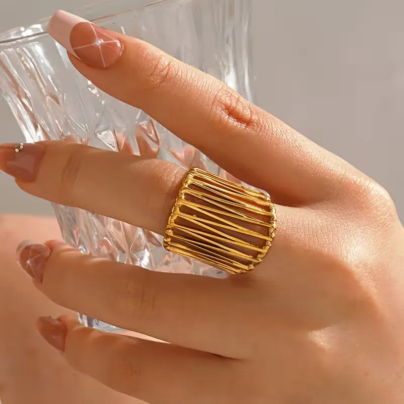 Εντυπωσιακά Ρυθμιζόμενα Δαχτυλίδια Cage σε Χρυσό και Ασημί (Σετ 2 Τεμαχίων)