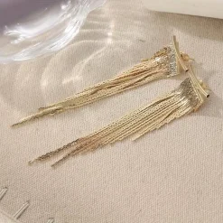 Χρυσά Μακριά Σκουλαρίκια με Αλυσίδες και Καμπύλη Μπάρα