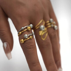 Μοντέρνο δίχρωμο γυναικείο δαχτυλίδι mixed metal από χρυσό 18K και ασημί ανοξείδωτο ατσάλι σε ρυθμιζόμενο μέγεθος