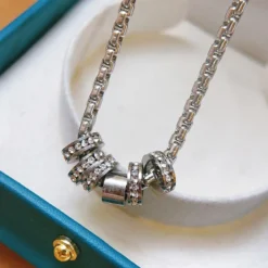 Γυναικείο αδιάβροχο κολιέ από ατσάλι με διαμαντάκι που δεν μαυρίζει