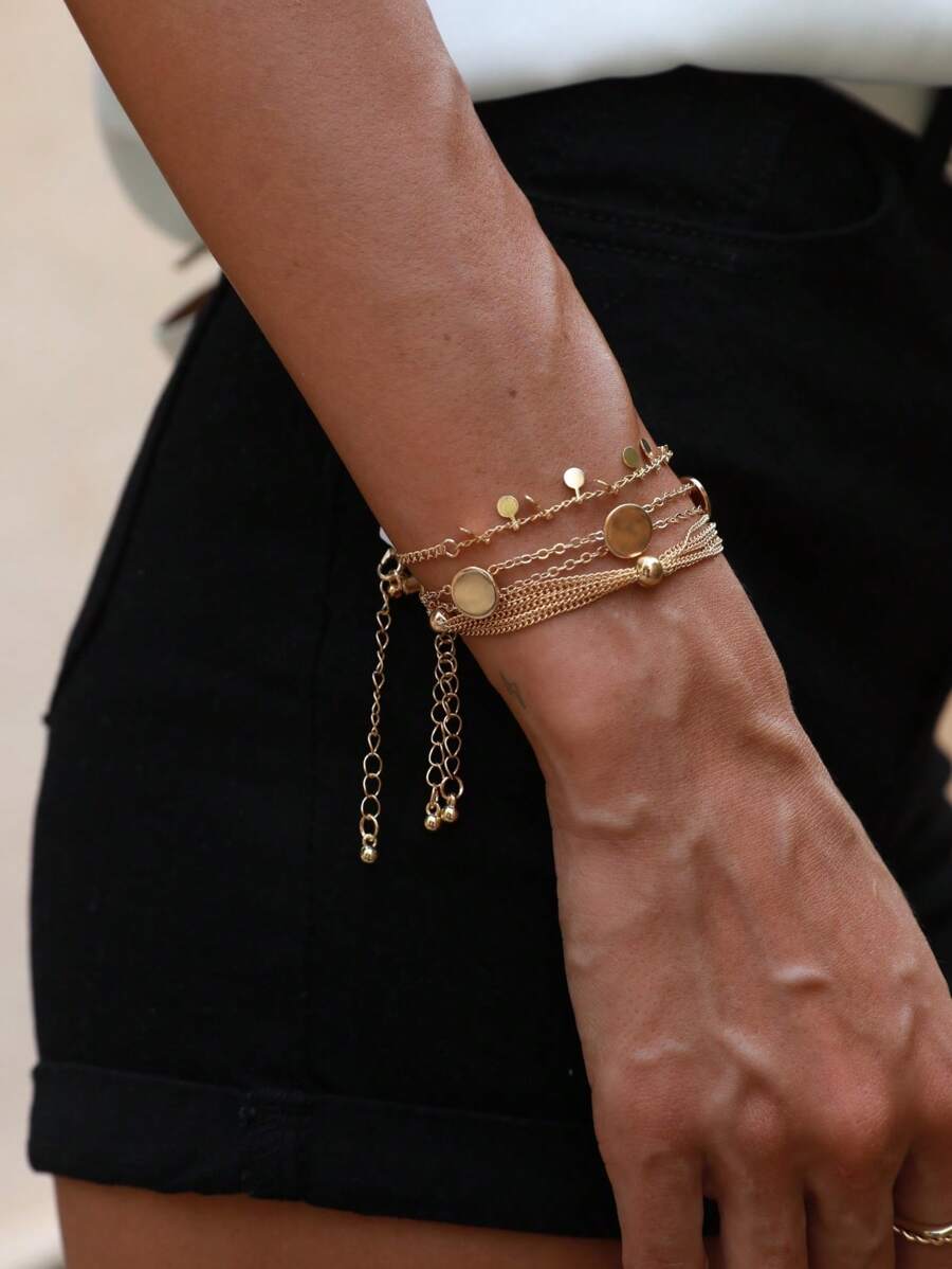 Σετ 3 Γυναικεία Βραχιόλια Gold Layering με Φλουριά και Minimal Στοιχεία