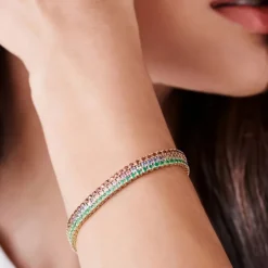 Γυναικείο βραχιόλι ριβιέρα με χρωματιστά ζιργκόν σε χρυσή και ασημί βάση.