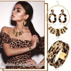 Σετ γυναικεία κοσμήματα animal print με κολιέ, βραχιόλι και σκουλαρίκια.