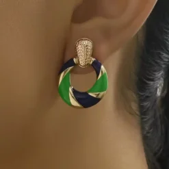 γυναικεία σκουλαρίκια κρίκοι με σμάλτο χρυσό πράσινο.