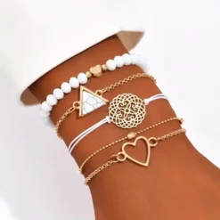 Σετ Γυναικεία Βραχιόλια Boho με λευκές Χάντρες (5 Τμχ) | chicbee.gr
